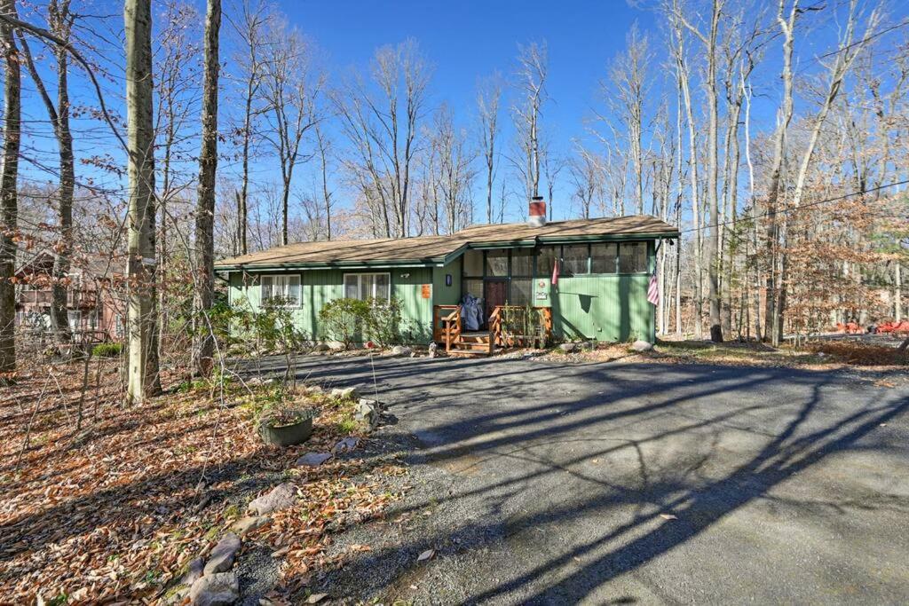 Pocono Pines, Naomi 4 Bedrooms, 2 Full Bath * Pocono Pines